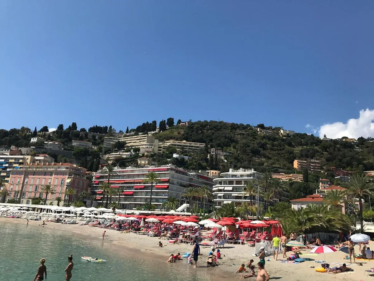 Studio Residence De La Plage, Au Bord De La Mer Menton 0*,  France